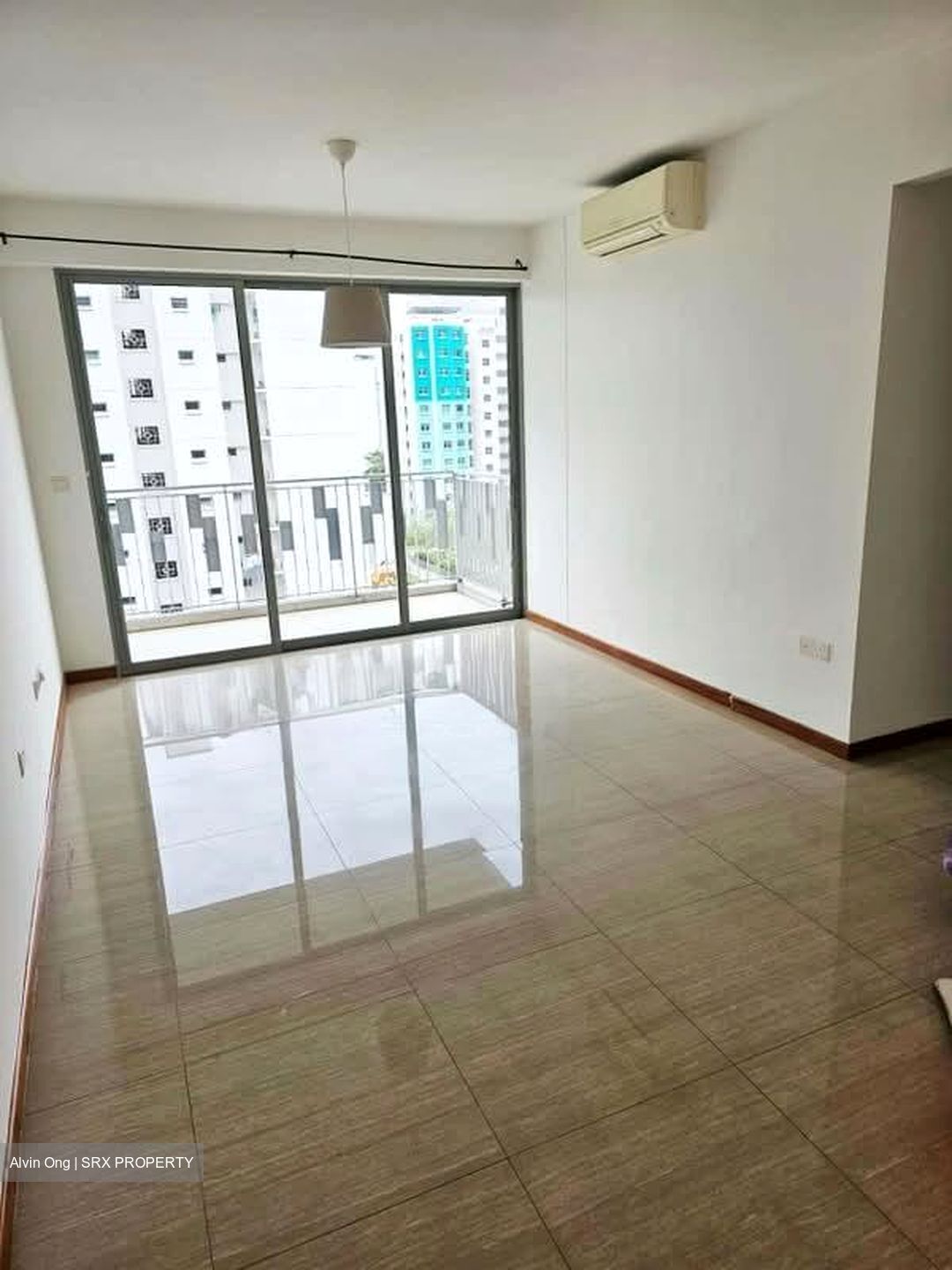 Flo Residence (D19), Condominium #558854511